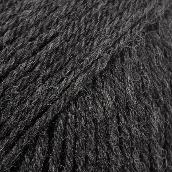 Image of DROPS Karisma yarn, a superwash-treated classic wool yarn. The yarn's smooth texture and rich colour make it perfect for a variety of knitting and crochet projects. Ideal for creating garments and accessories, this wool offers durability, softness, and easy care, making it a go-to choice for crafters