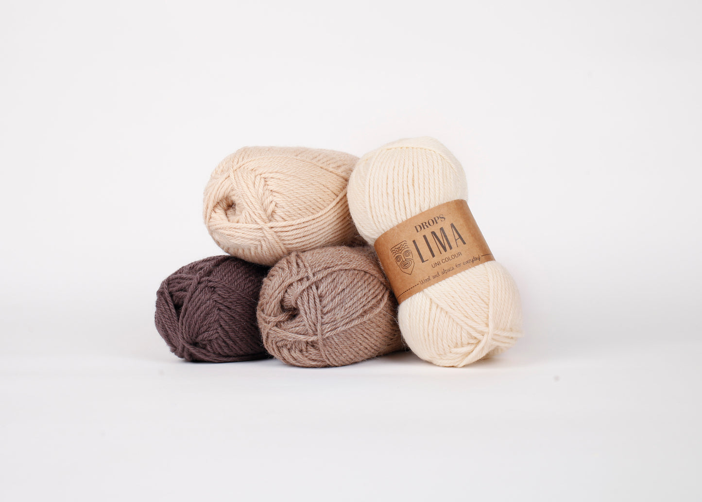 DROPS Lima is a high-quality DK wool blend, combining wool and alpaca for warmth, softness, and durability.