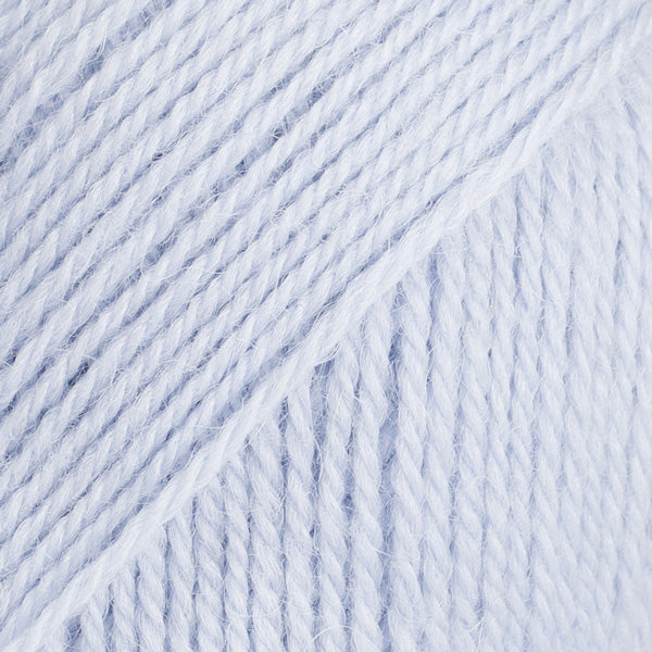 Close-up image of a soft yarn skein made from 65% wool and 35% alpaca wool, showcasing its smooth, luxurious texture. The yarn is a light, airy fiber perfect for knitting and crochet projects, with a rich sheen highlighting the natural beauty of alpaca wool. Ideal for creating warm, lightweight garments