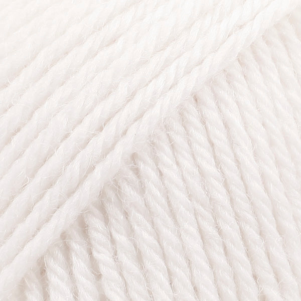 DROPS Lima is a high-quality DK wool blend, combining wool and alpaca for warmth, softness, and durability.