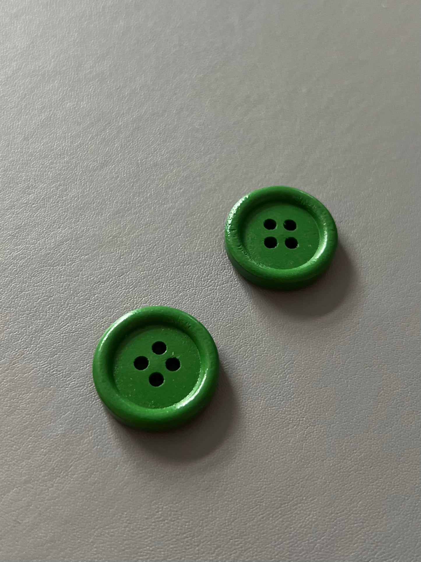 Christmas theme 4 hole button