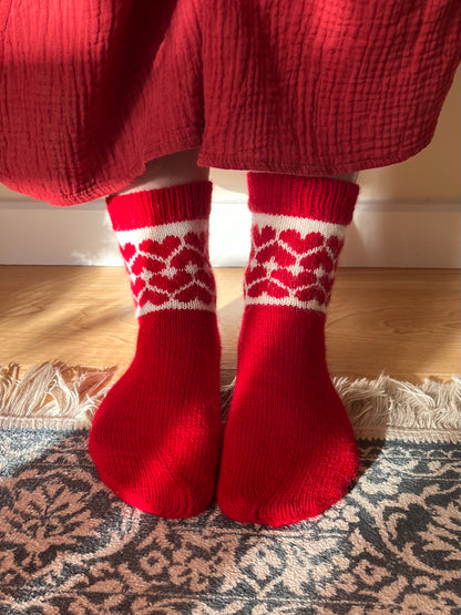 Valentine Socks pattern (ENG)